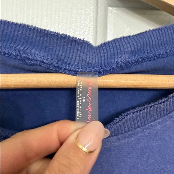 Free People long sleeve crop top - Picture 2 of 2